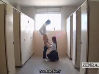 Subtitled cfnm japonsko damsel kúpeľňa bodnutie umývanie